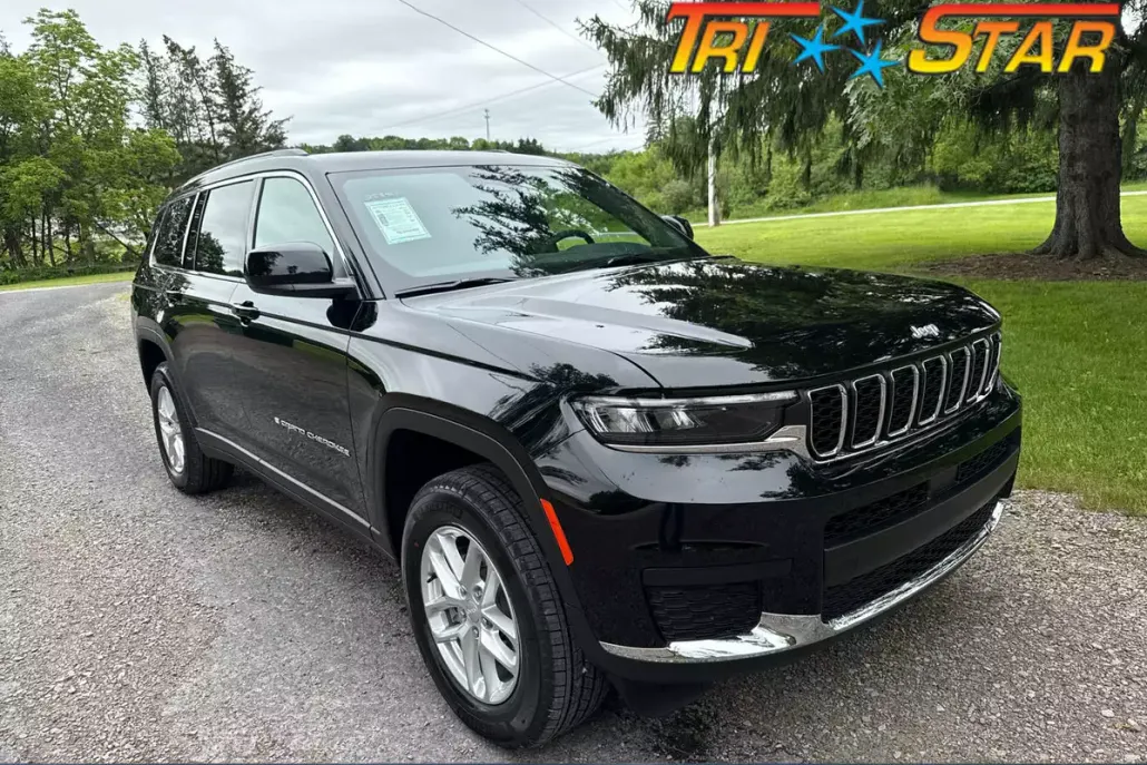2025 Jeep Grand Cherokee Laredo X photo 1