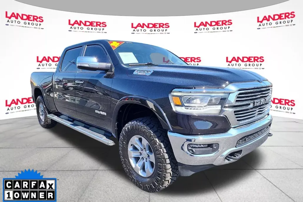 2022 Ram 1500 Laramie photo 1
