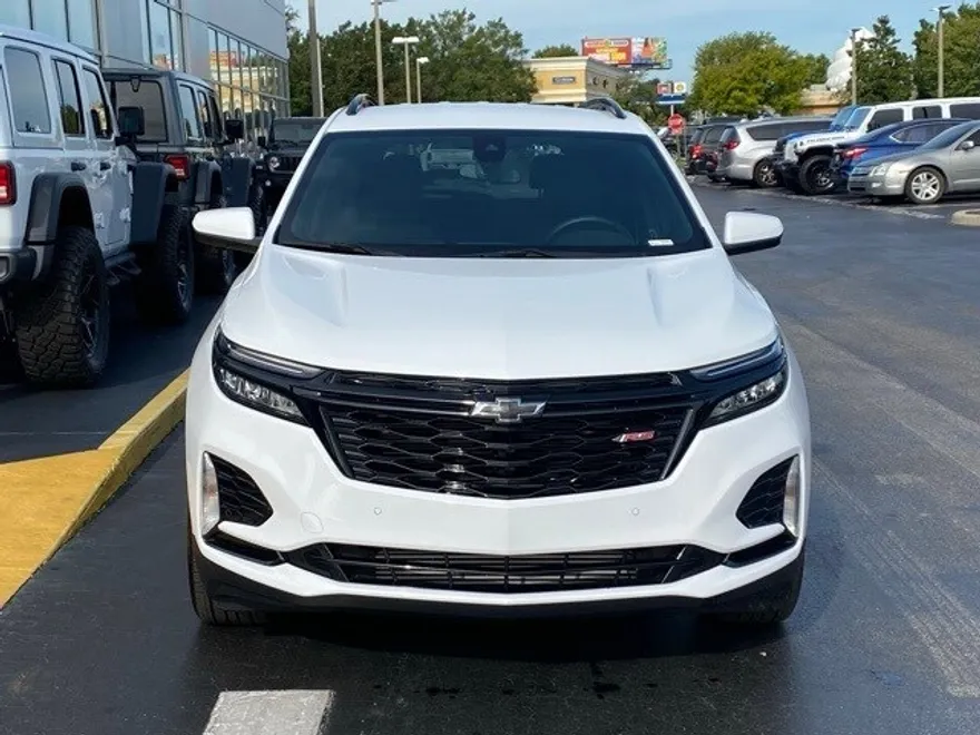 2024 Chevrolet Equinox RS photo 1