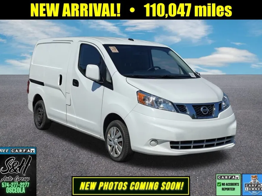 2020 Nissan NV200 SV photo 1