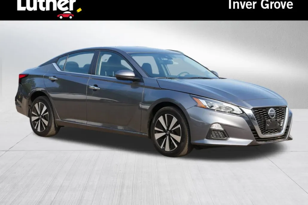 2022 Nissan Altima 2.5 SV photo 1