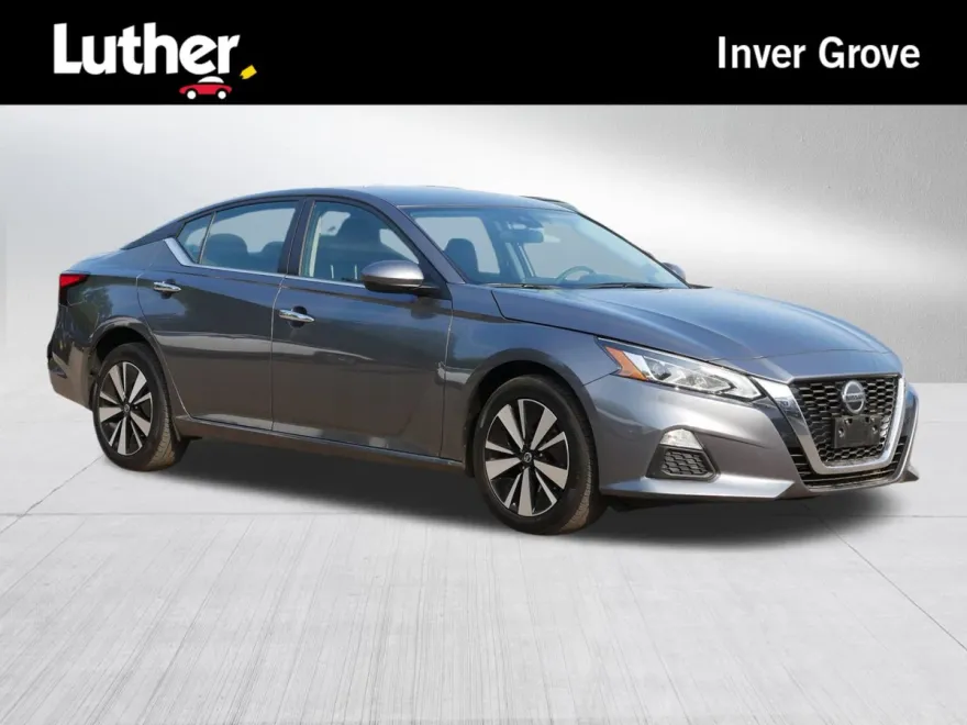 2022 Nissan Altima 2.5 SV photo 1