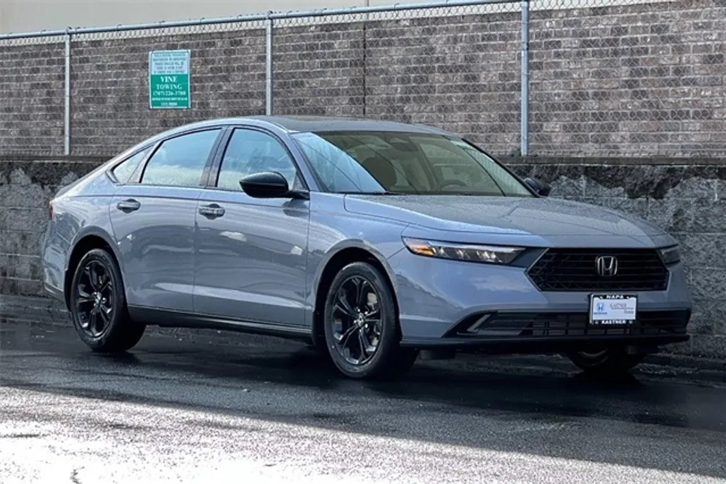 2025 Honda Accord 1.5T SE photo 1