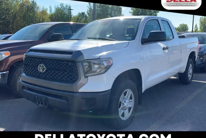 2018 Toyota Tundra SR5 photo 1