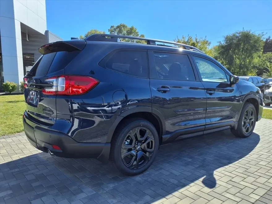 2025 Subaru Ascent Onyx Edition photo 1