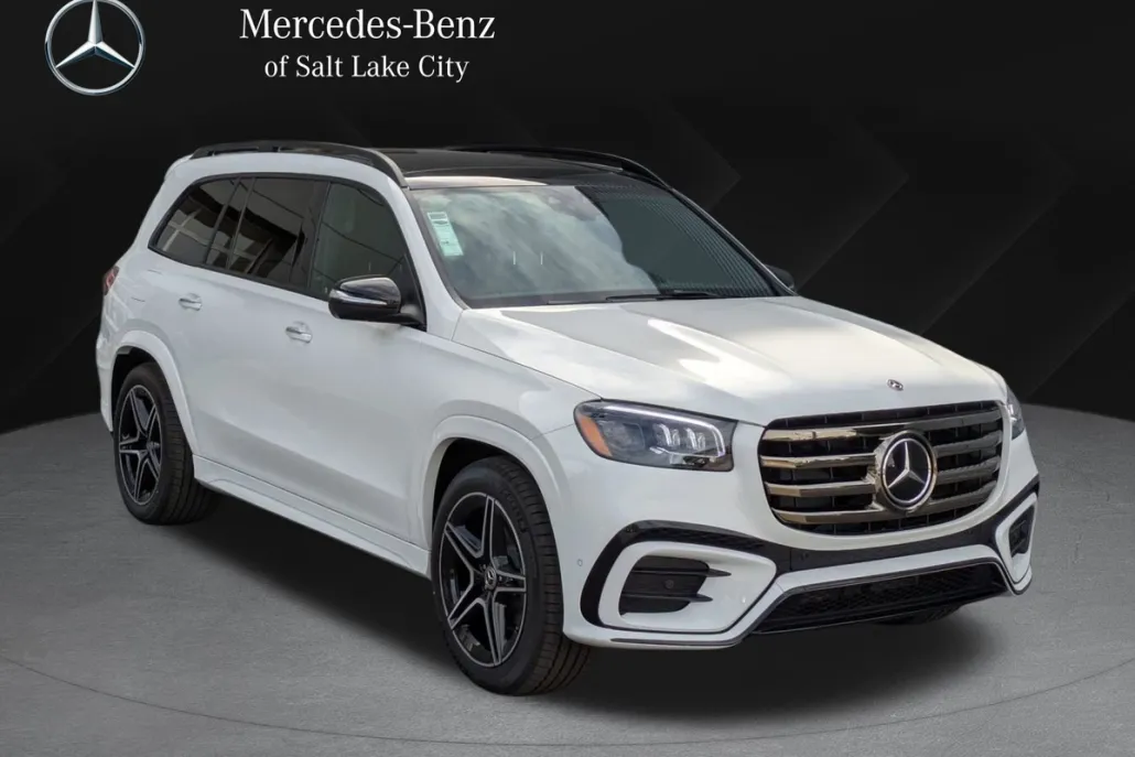 2025 Mercedes Benz GLS 450 4MATIC photo 1