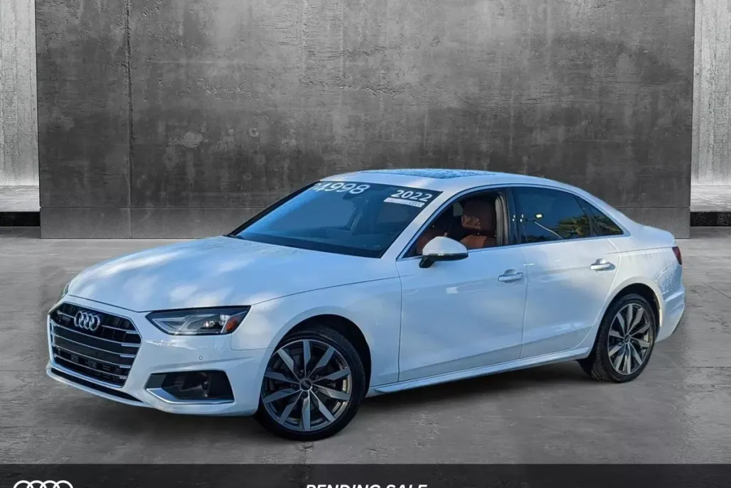 2022 Audi A4 Quattro Premium photo 1