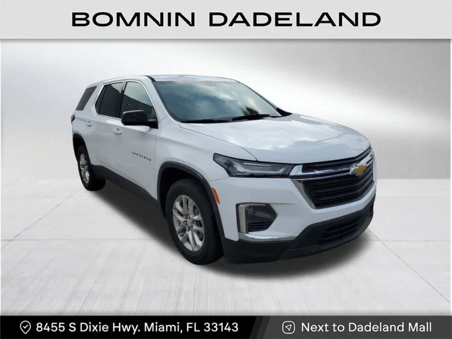 2022 Chevrolet Traverse LS photo 1