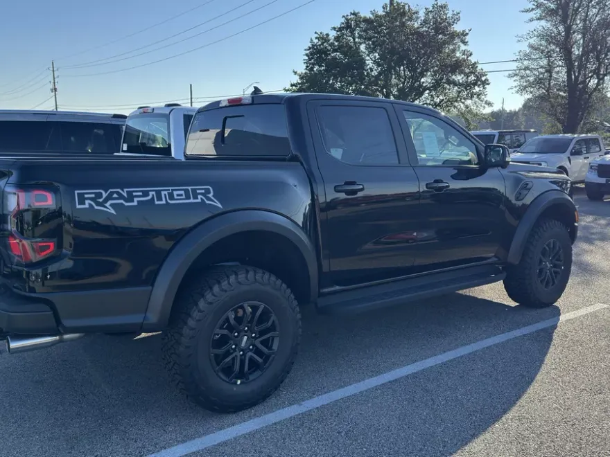 2025 Ford Ranger Raptor photo 1