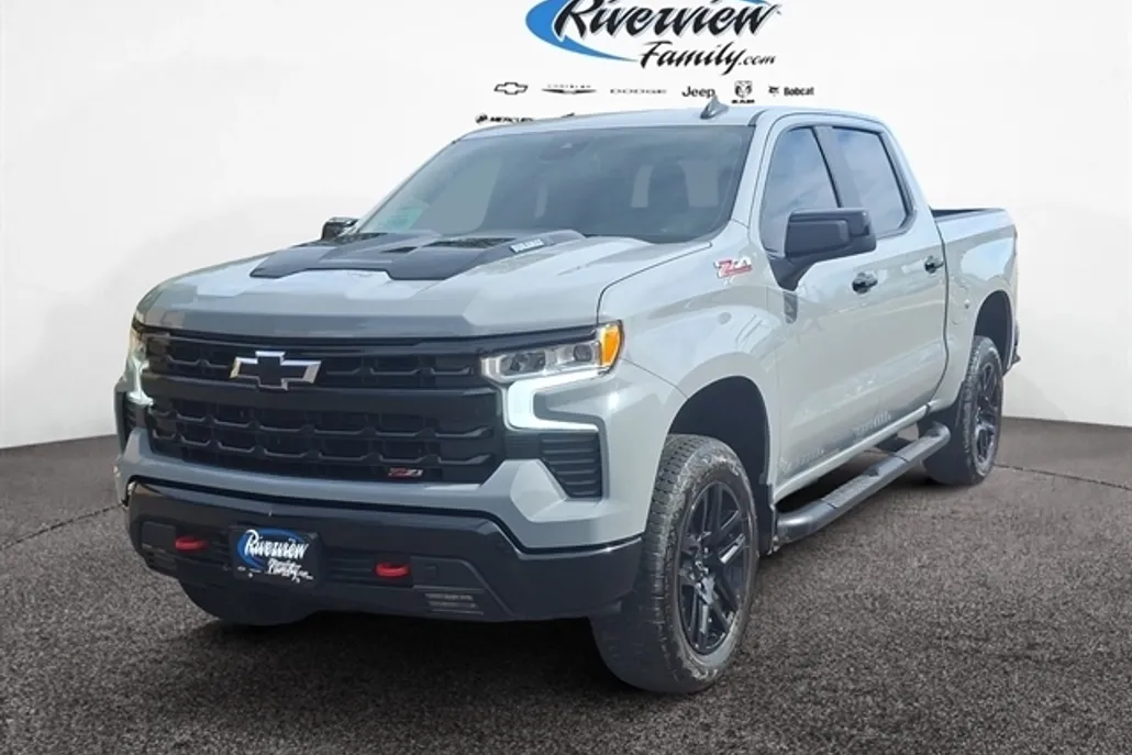 2024 Chevrolet Silverado 1500 LT Trail Boss photo 1