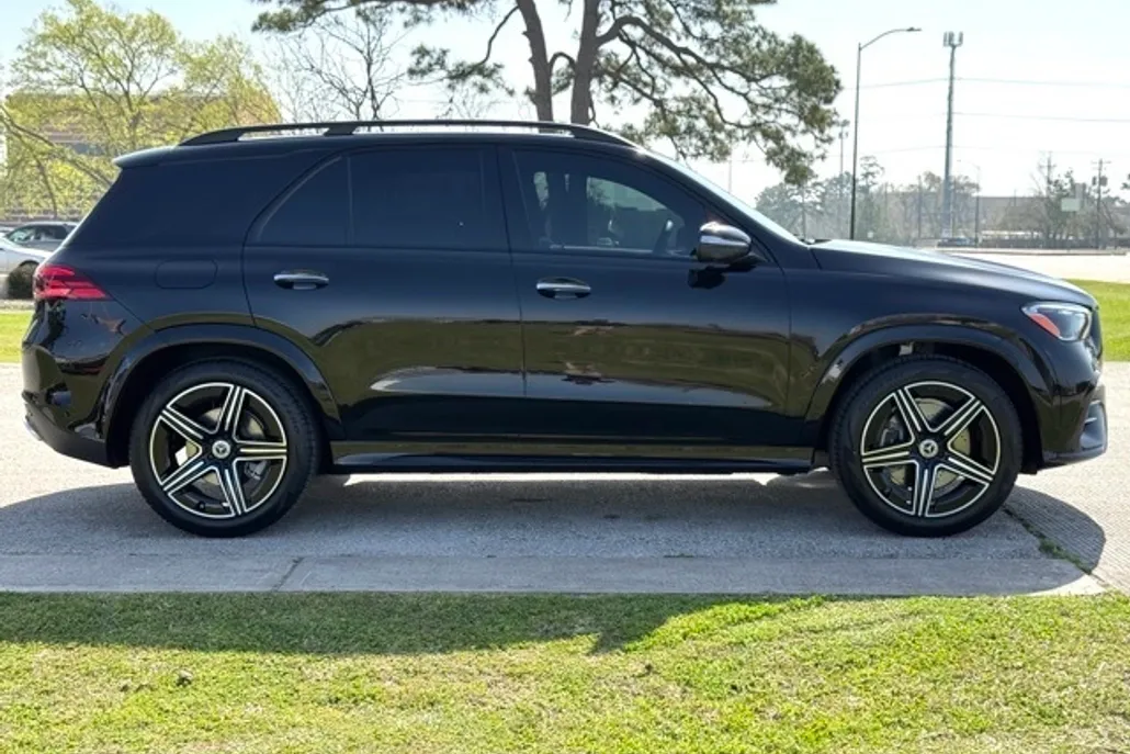 2025 Mercedes Benz GLE 350 photo 1