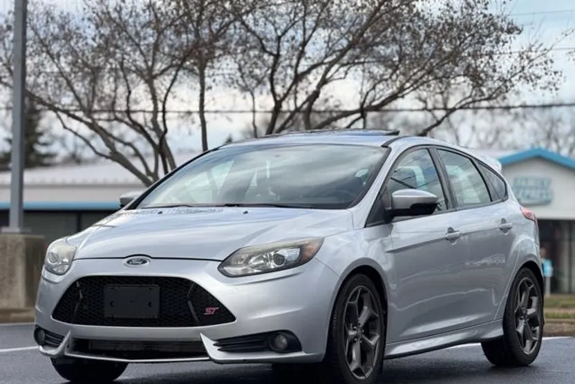 2014 Ford Focus ST photo 1
