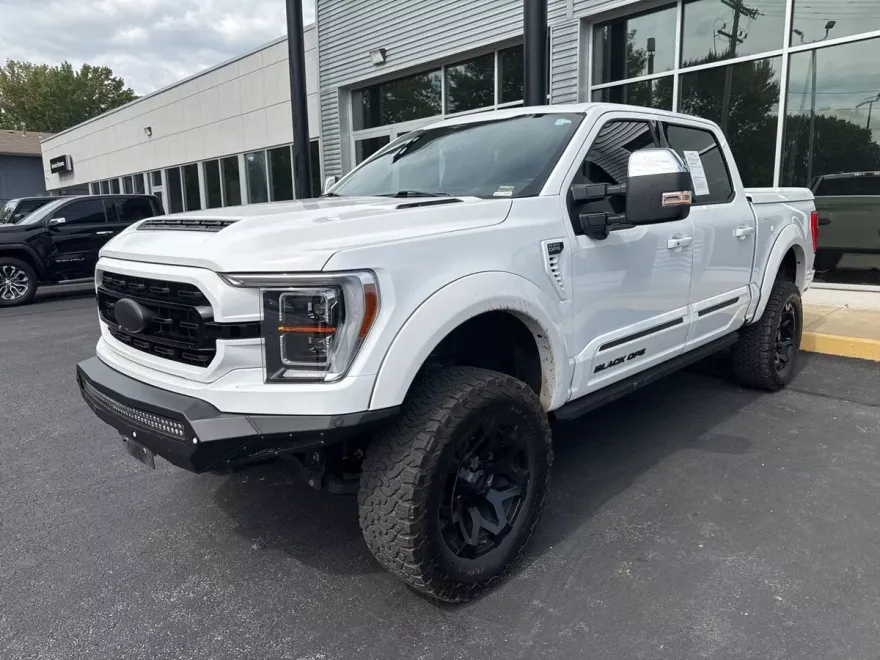 2023 Ford F-150 Lariat photo 1