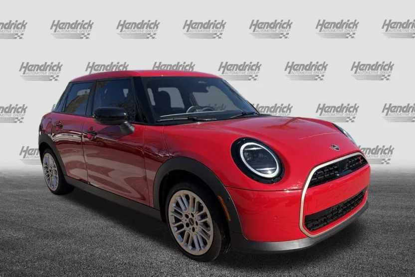 2025 Mini Cooper 4 Door Hardtop S photo 1