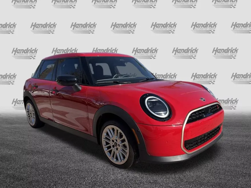 2025 Mini Cooper 4 Door Hardtop S photo 1
