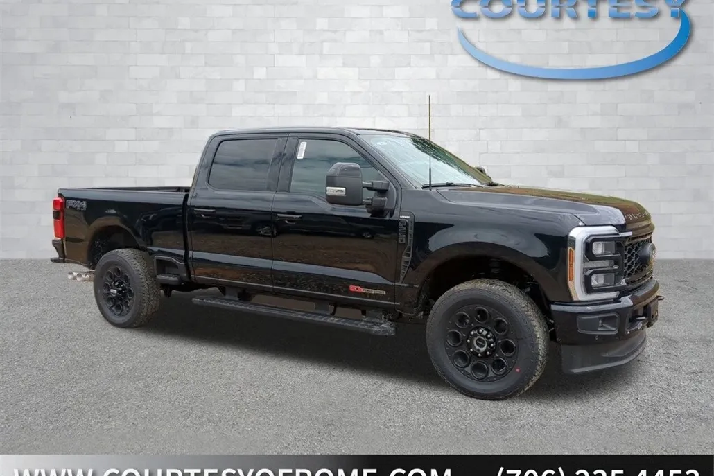 2025 Ford F-250 Lariat photo 1