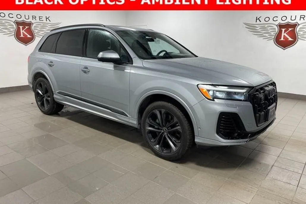 2025 Audi Q7 55 Premium Plus photo 1