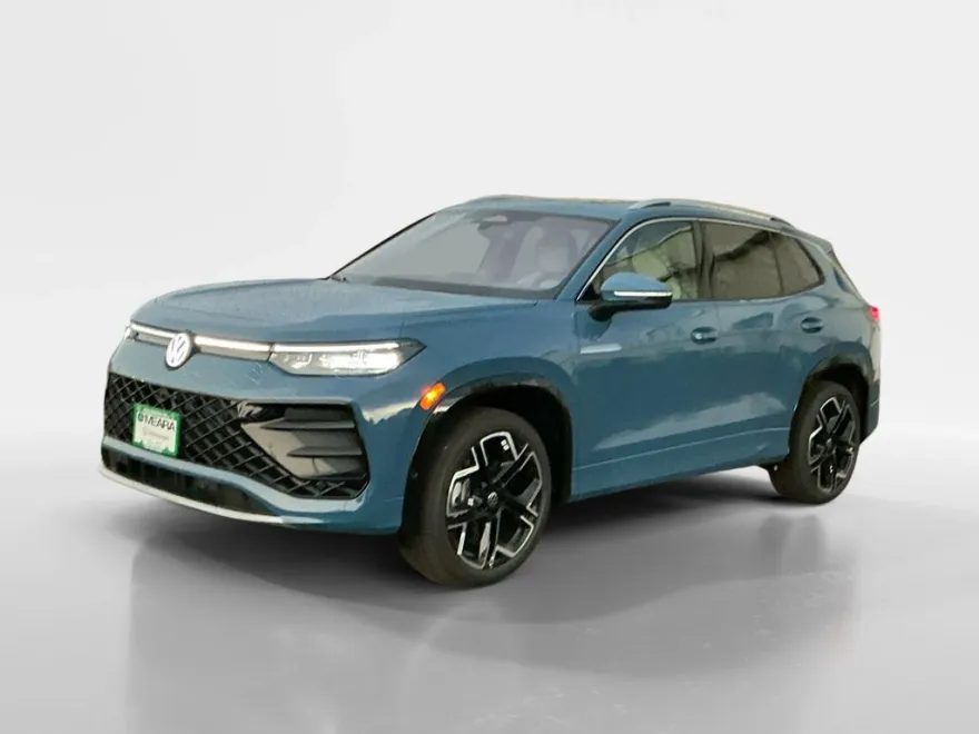 2025 Volkswagen Tiguan SEL R-Line Black photo 1