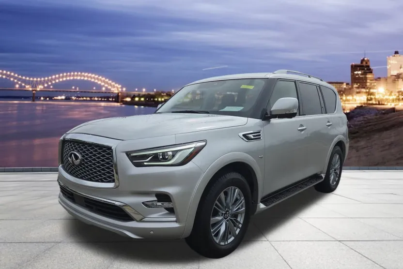 2019 Infiniti QX80 Luxe photo 1