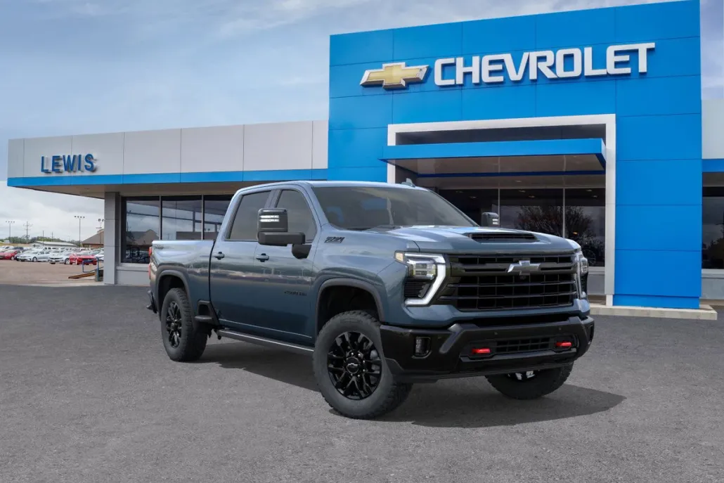 2025 Chevrolet Silverado 2500HD LTZ photo 1