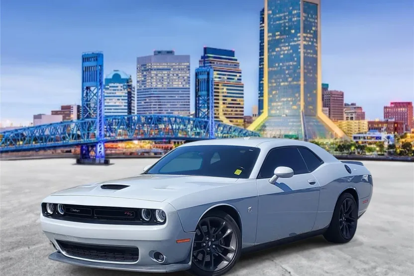 2020 Dodge Challenger R/T Scat Pack photo 1