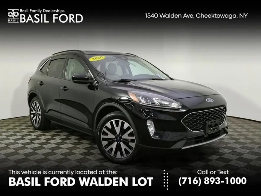 2020 Ford Escape SEL photo 1