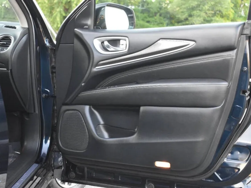 2020 Infiniti QX60 Pure photo 1