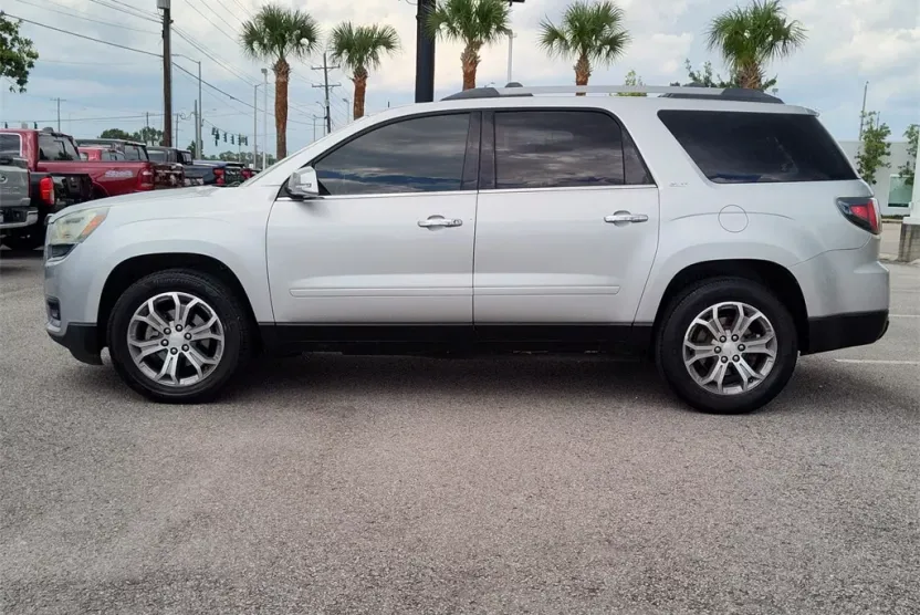 2015 Gmc Acadia SLT photo 1