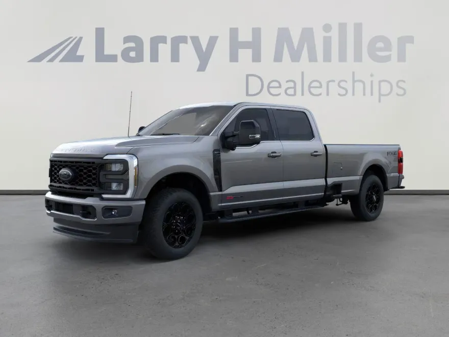 2025 Ford F-350 Lariat photo 1