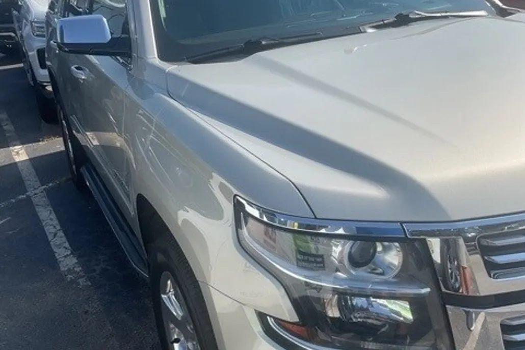 2016 Chevrolet Tahoe LTZ photo 1