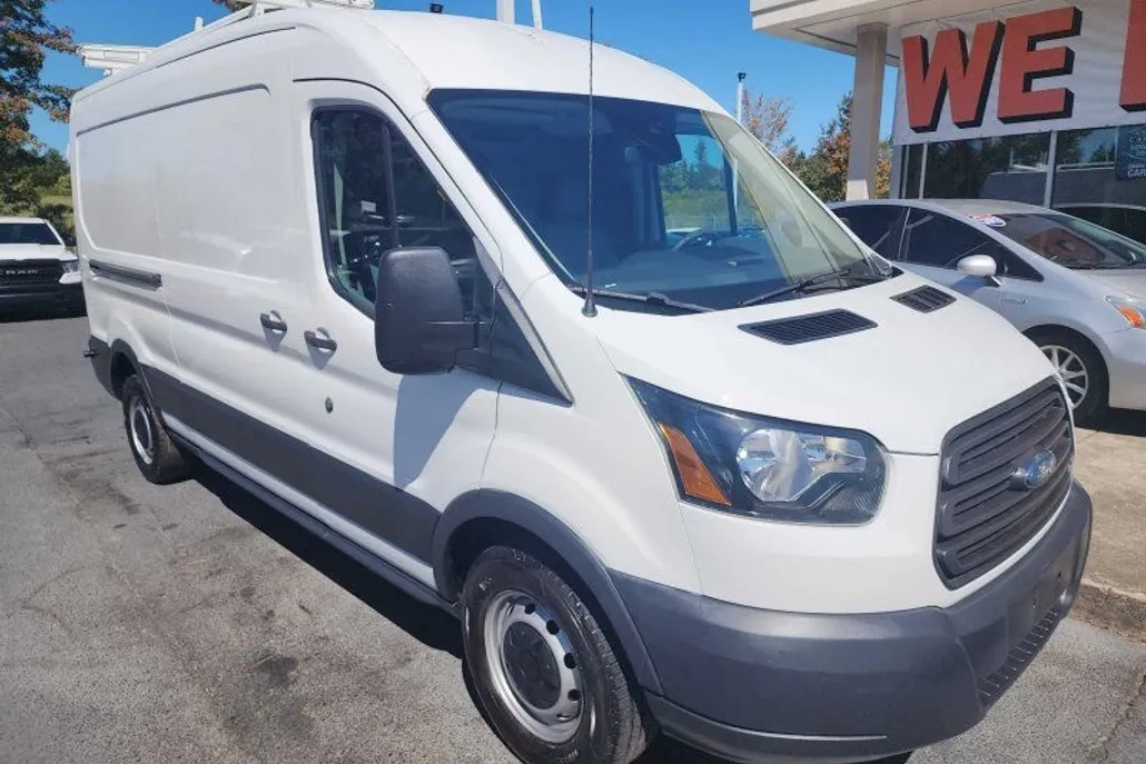 2017 Ford Transit Cargo photo 1