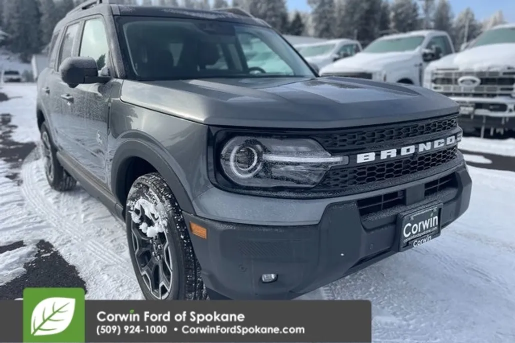 2025 Ford Bronco Sport Outer Banks photo 1