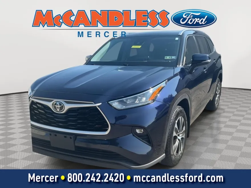 2020 Toyota Highlander XLE photo 1