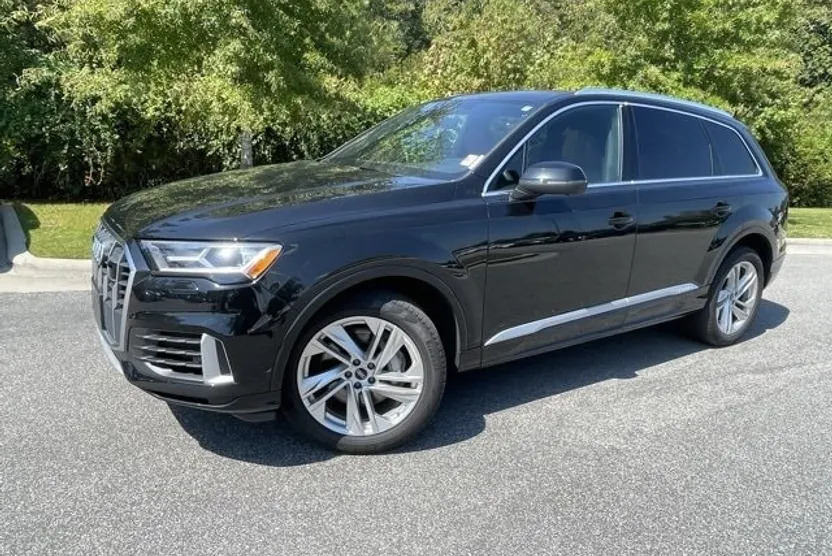 2022 Audi Q7 55 Premium Plus photo 1