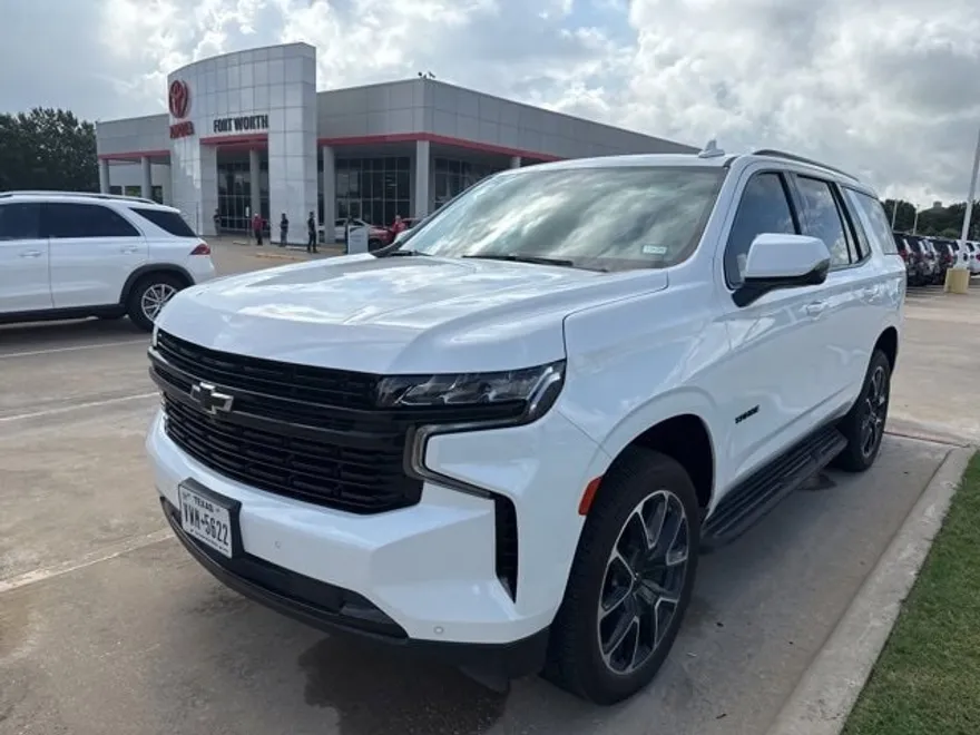 2024 Chevrolet Tahoe RST photo 1