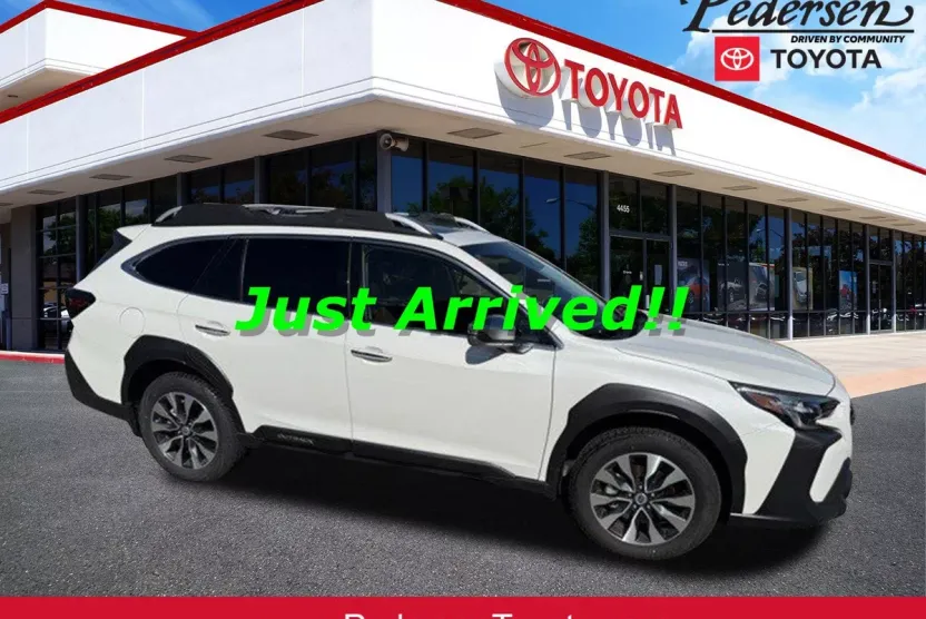 2025 Subaru Outback Touring XT photo 1