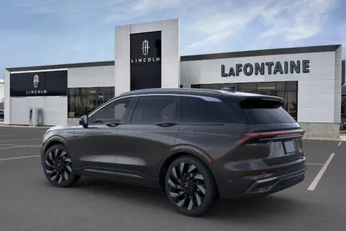 2024 Lincoln Nautilus Black Label photo 3