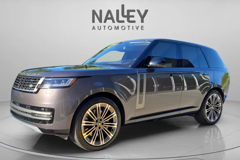 2022 Land Rover Range Rover SE photo 1