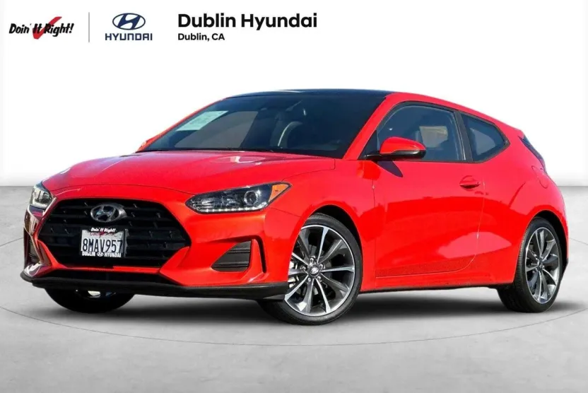 2020 Hyundai Veloster 2.0L Premium photo 1