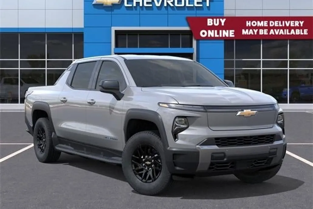 2026 Chevrolet Silverado LT photo 1