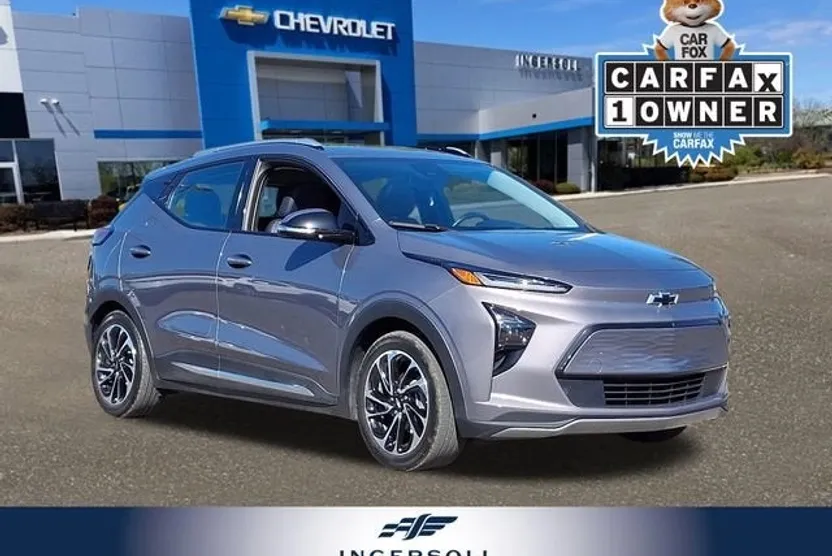 2023 Chevrolet Bolt EUV Premier photo 1