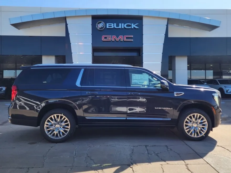 2025 Gmc Yukon XL Denali photo 1