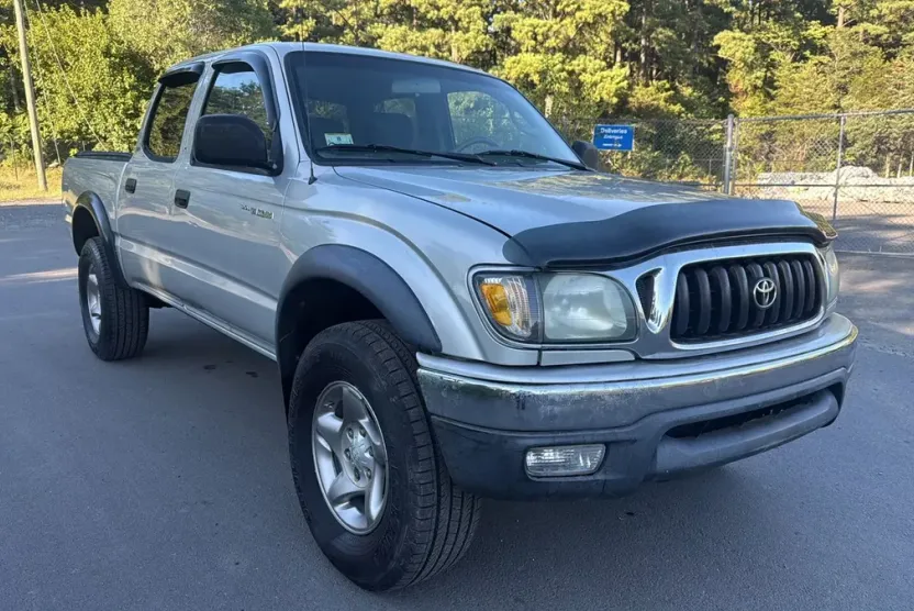 2004 Toyota Tacoma Double Cab photo 1