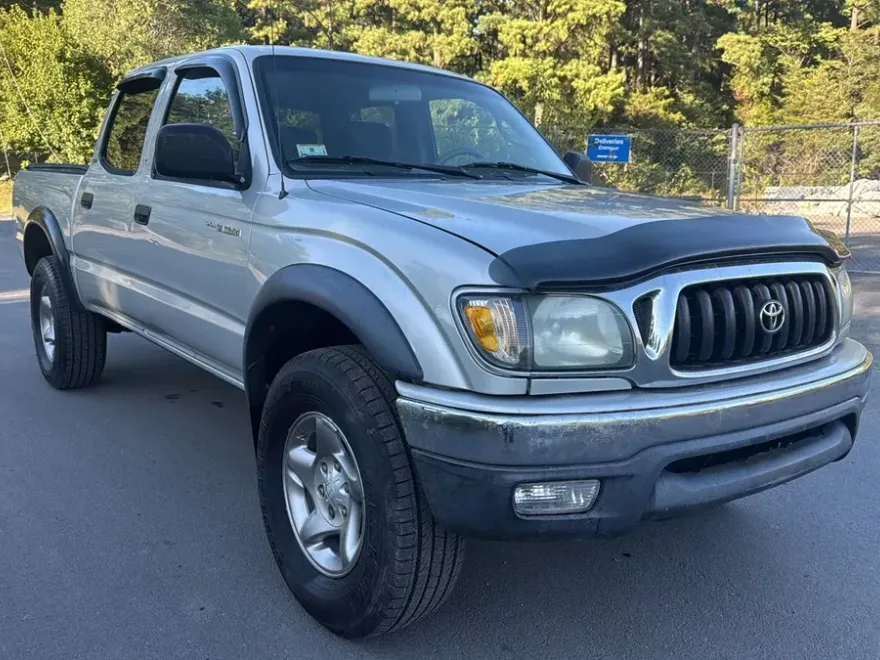 2004 Toyota Tacoma Double Cab photo 1