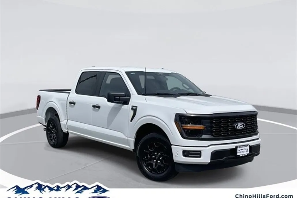 2025 Ford F-150 STX photo 1