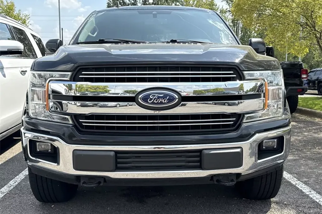 2019 Ford F-150 Lariat photo 1