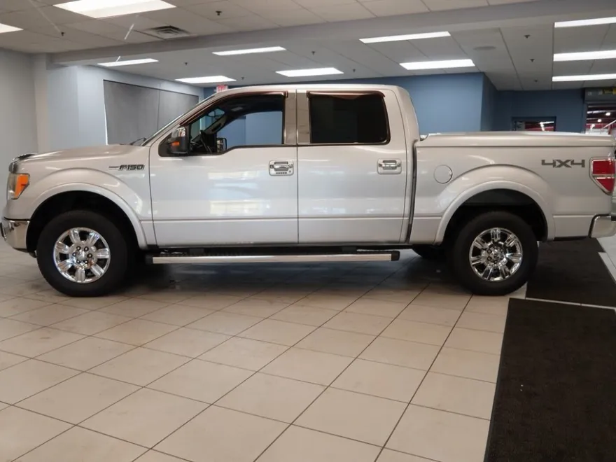 2012 Ford F-150 Lariat photo 1