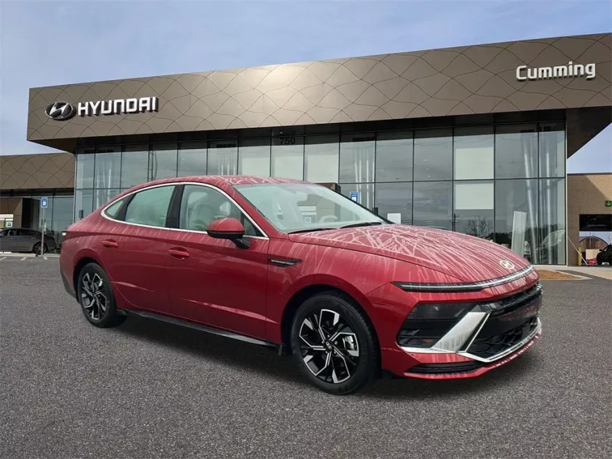 2025 Hyundai Sonata SEL photo 1
