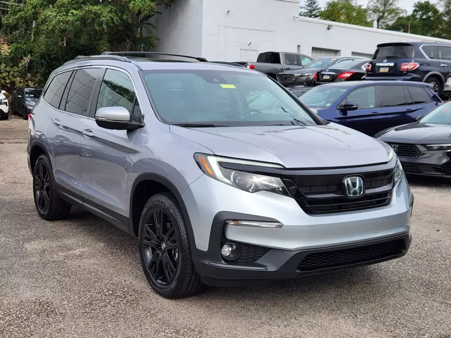 2021 Honda Pilot Special Edition photo 1