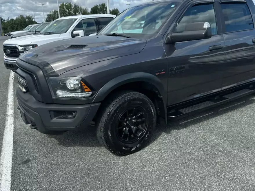 2021 Ram 1500 Classic SLT photo 1